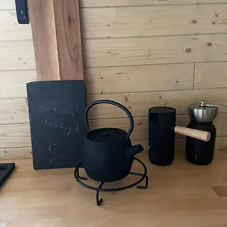 Tinyhouse Brezina Apartment Dolni Bezdekov